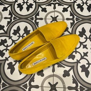 Manolo Blahnik yellow suede flats. Size 38